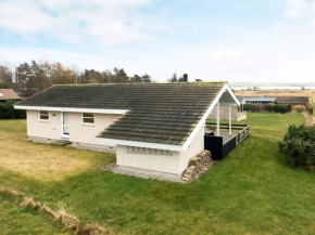 Spacious Holiday Home in Millinge with Whirlpool in Millinge